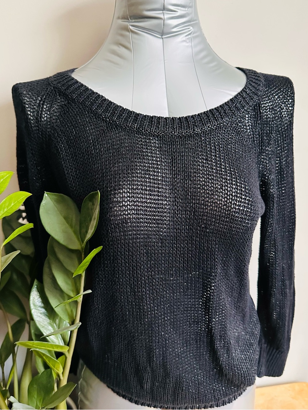 2 for $20 Babaton Black Lightweight Scoop Neck Knit Sweater Silk/Linen blend